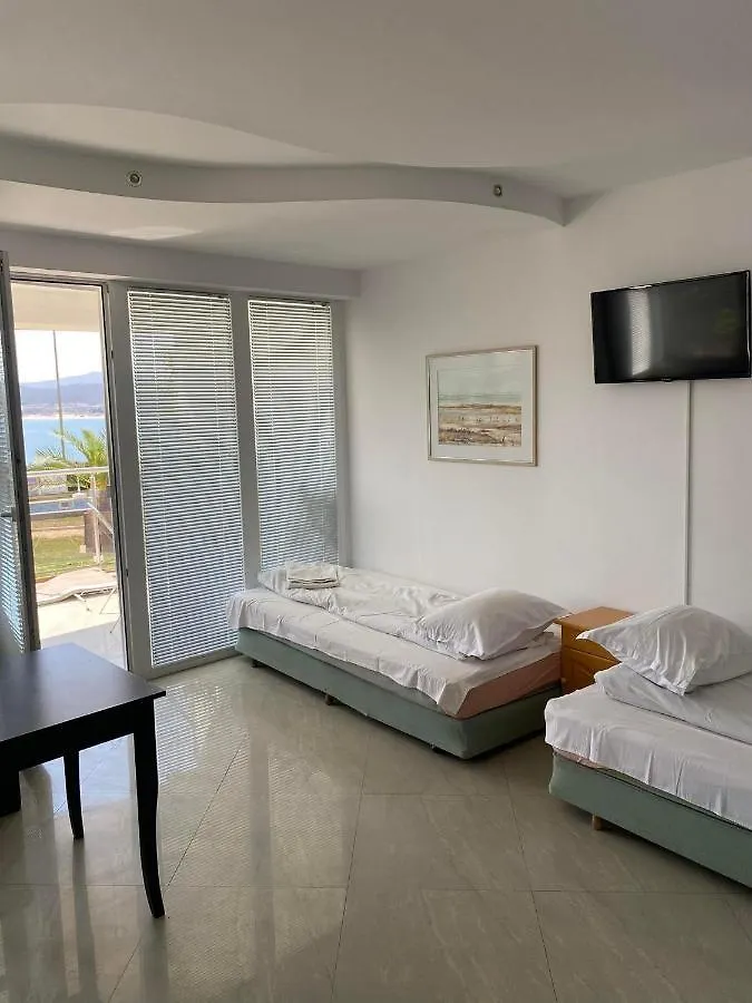 סוזופול Safo Apartments And Rooms