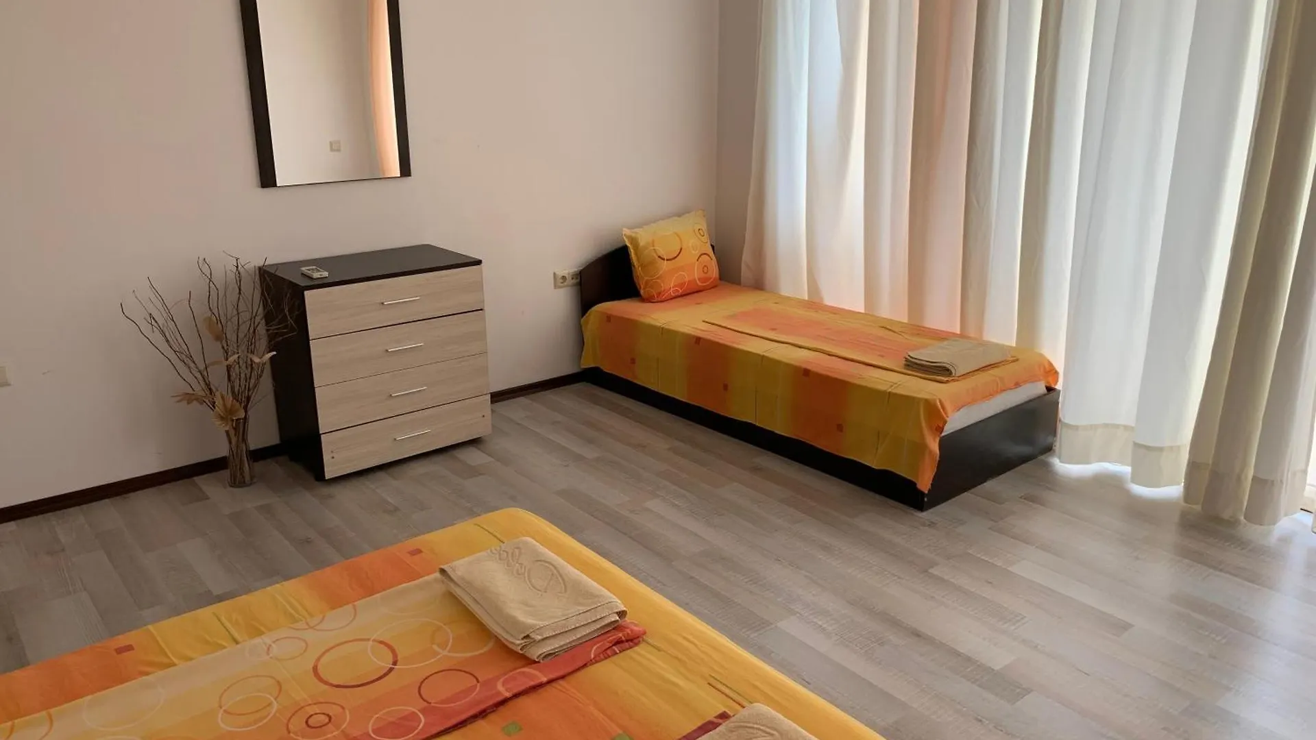 סוזופול Safo Apartments And Rooms
