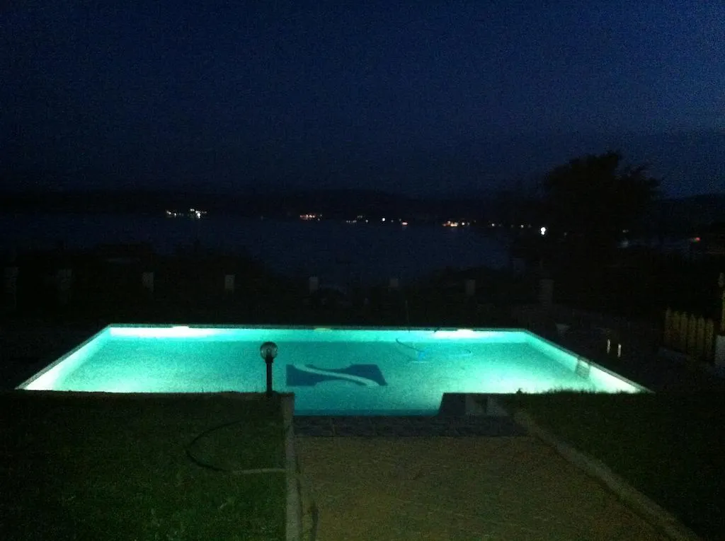 סוזופול Safo Apartments And Rooms