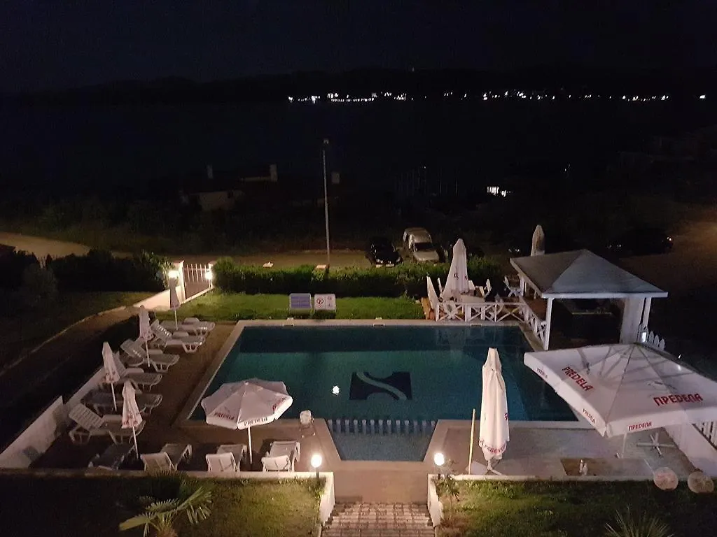 סוזופול Safo Apartments And Rooms