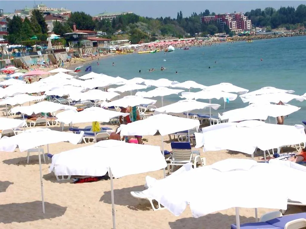 Safo Apartments And Rooms Sozopol Bulgaria